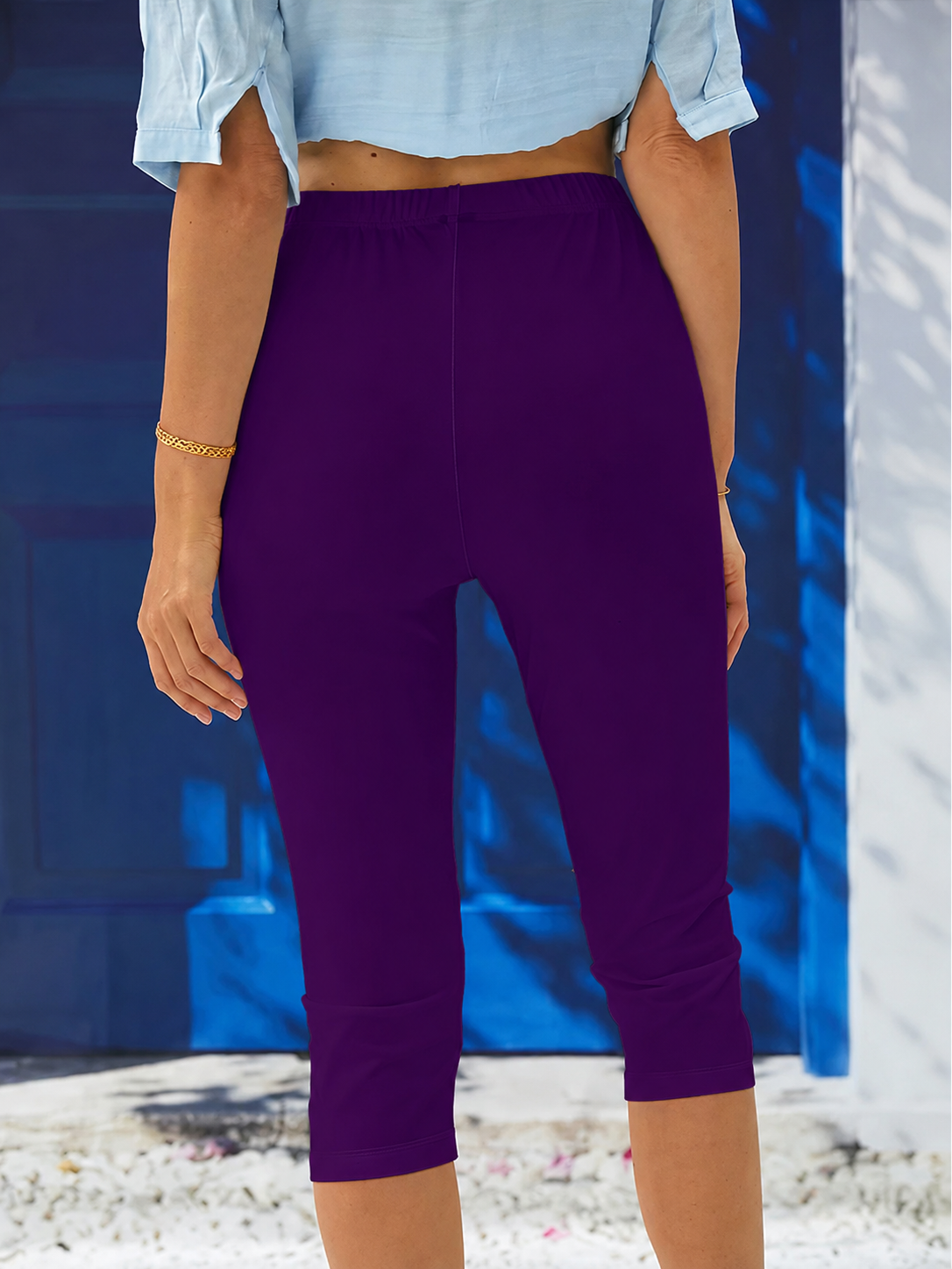 Lenora Cropped Leggings with High Waistband and Flat Seams - Dark Violet