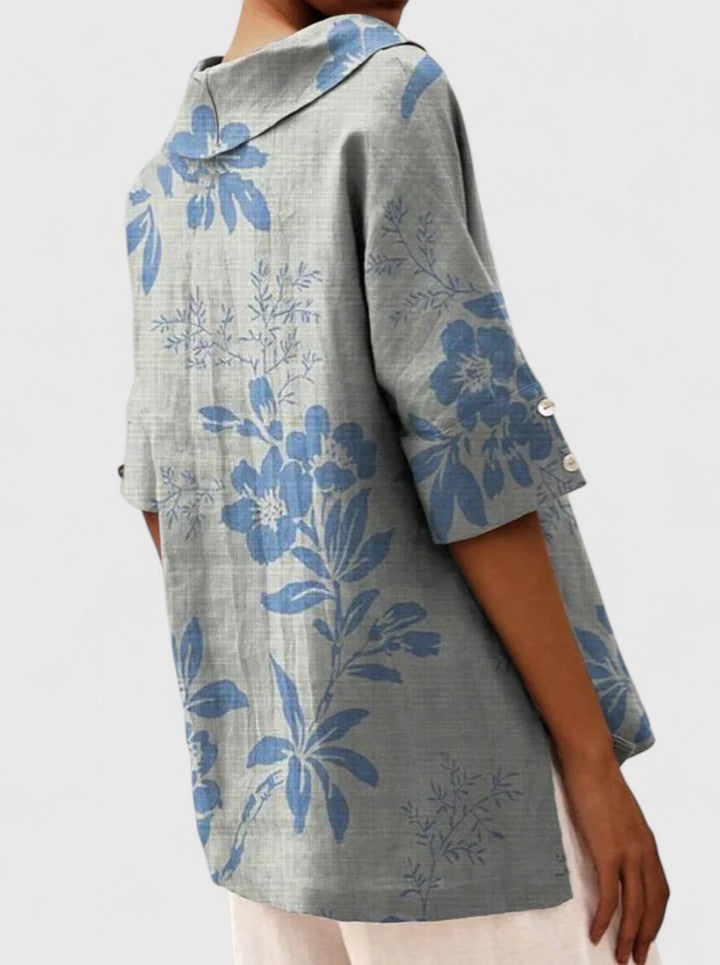 Roselyn Loose Floral Blouse with Short Sleeves and Level Hem - Blue