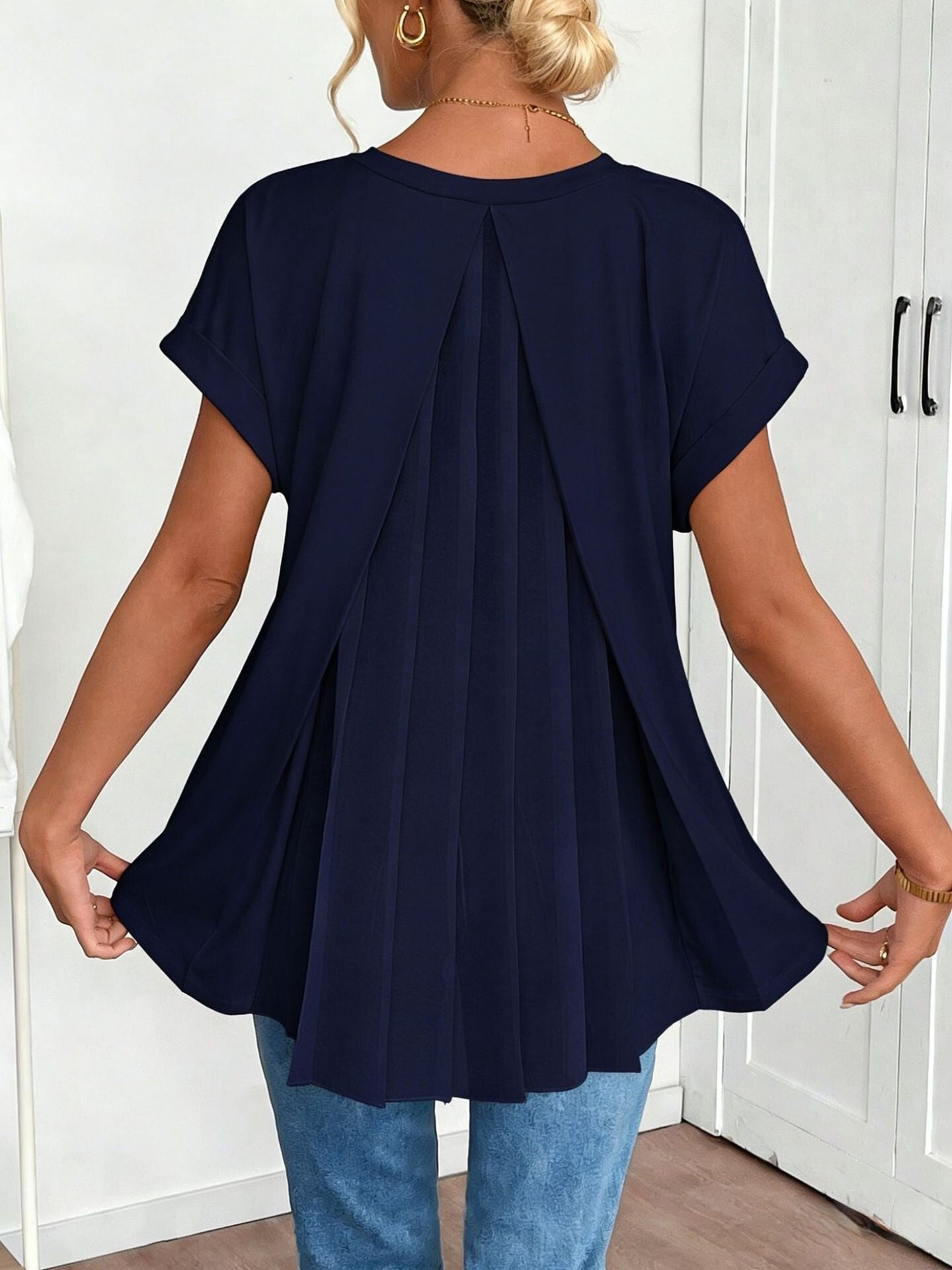 Thea Pleated Tunic Blouse with Loose Fit and Narrow Binding - Dark Blue