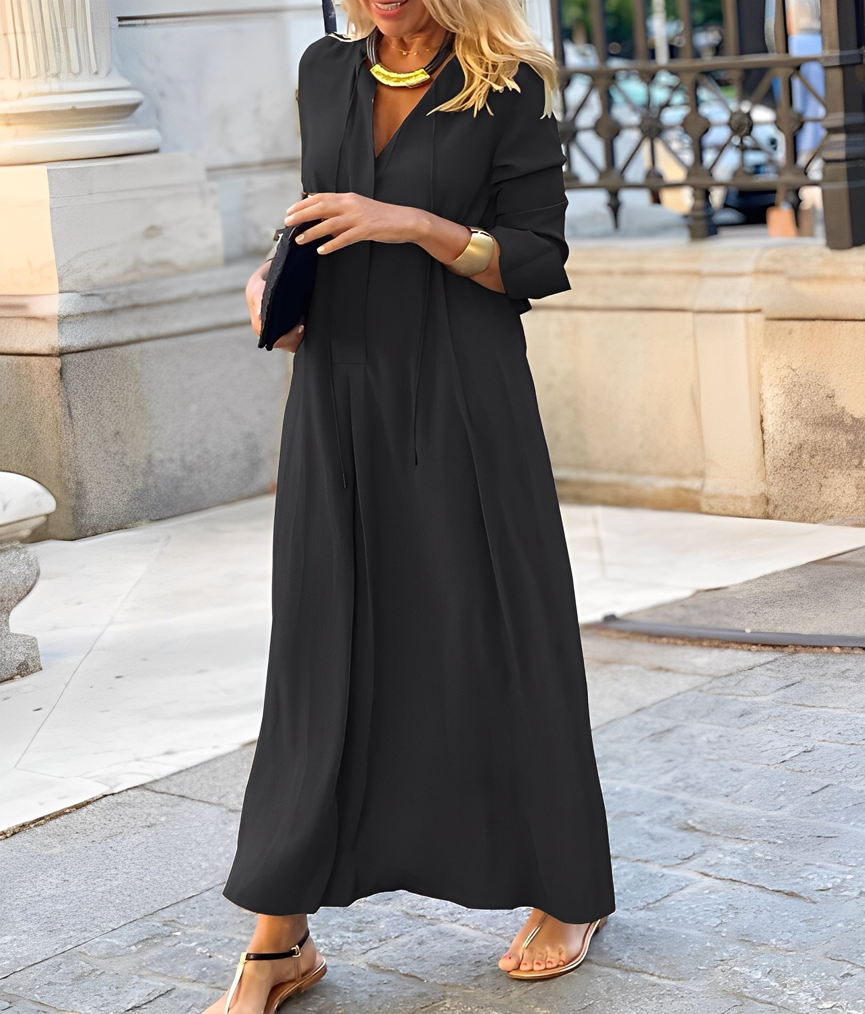 Christelle Relaxed Maxi Dress with Long Sleeves - Black