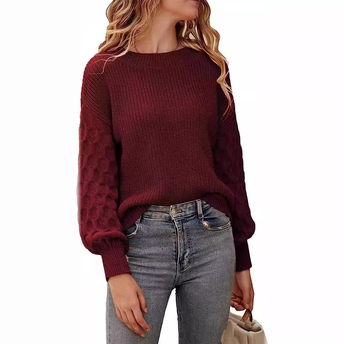 Lilie Chunky Knit Sweater with Crew Neck and Ribbed Trim