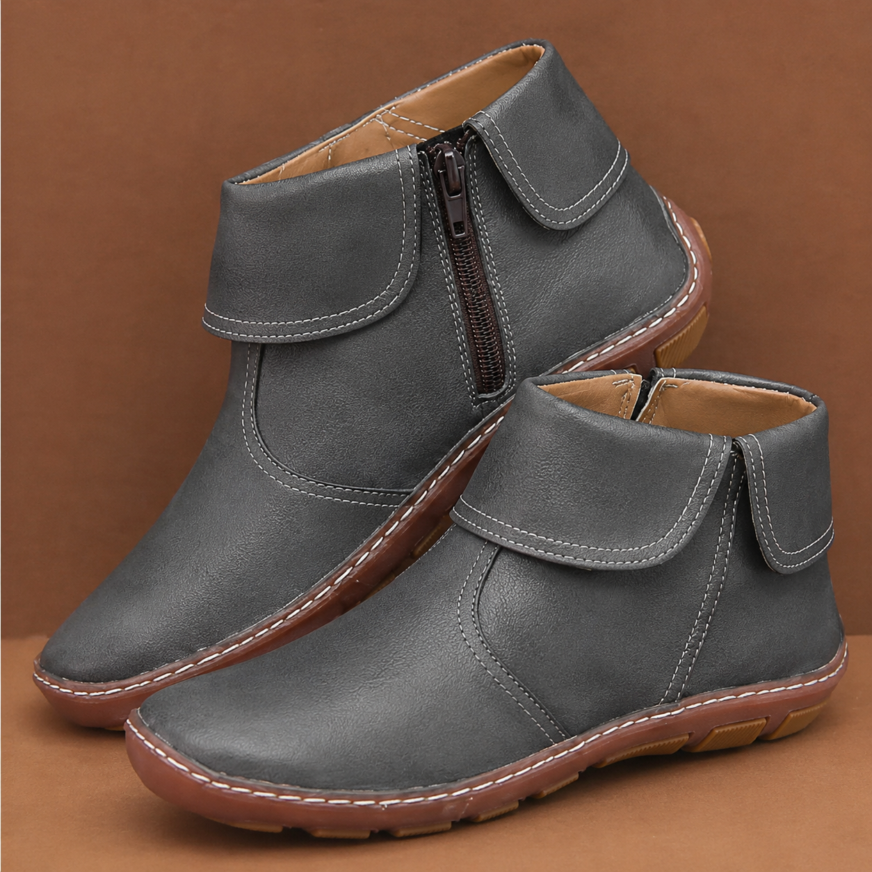 Mirelda Vintage Ankle Boots with Lace-Up Front - Gray