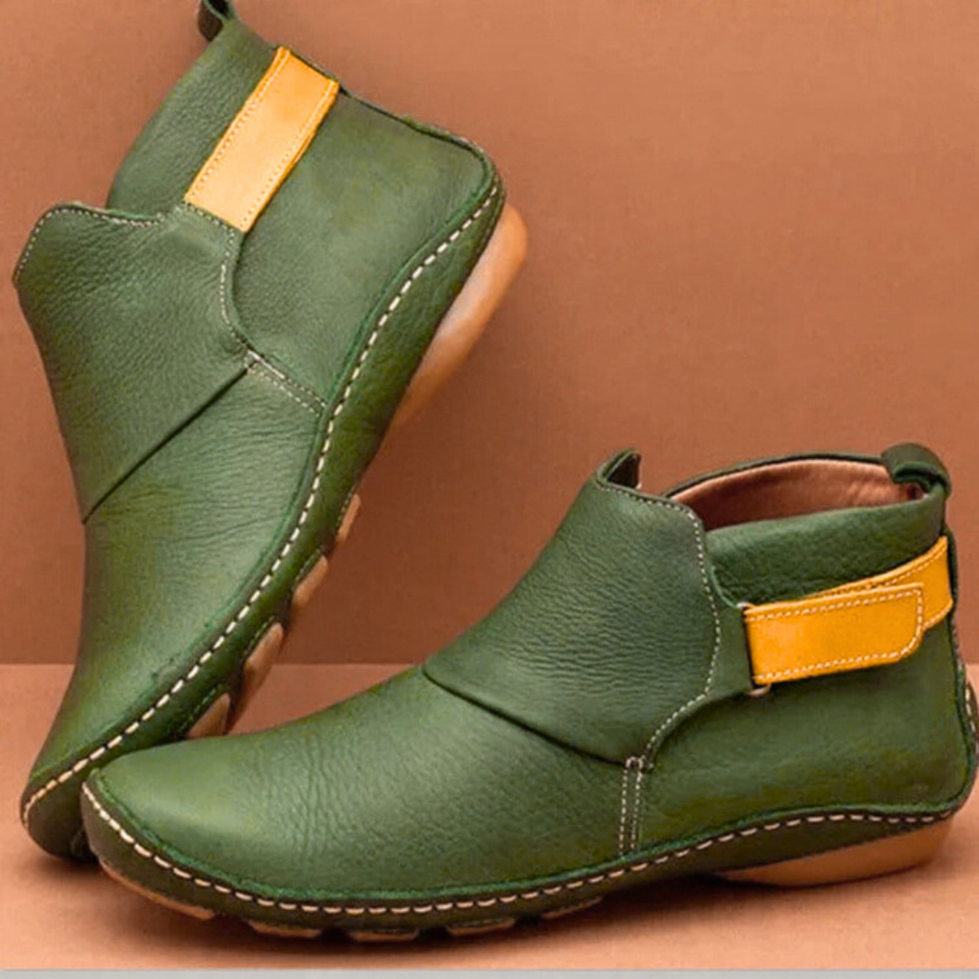 Mirelda Vintage Ankle Boots with Lace-Up Front - Green