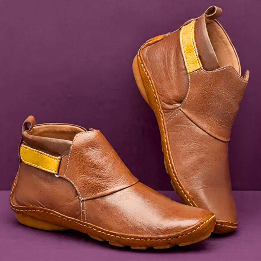 Mirelda Vintage Ankle Boots with Lace-Up Front - Brown