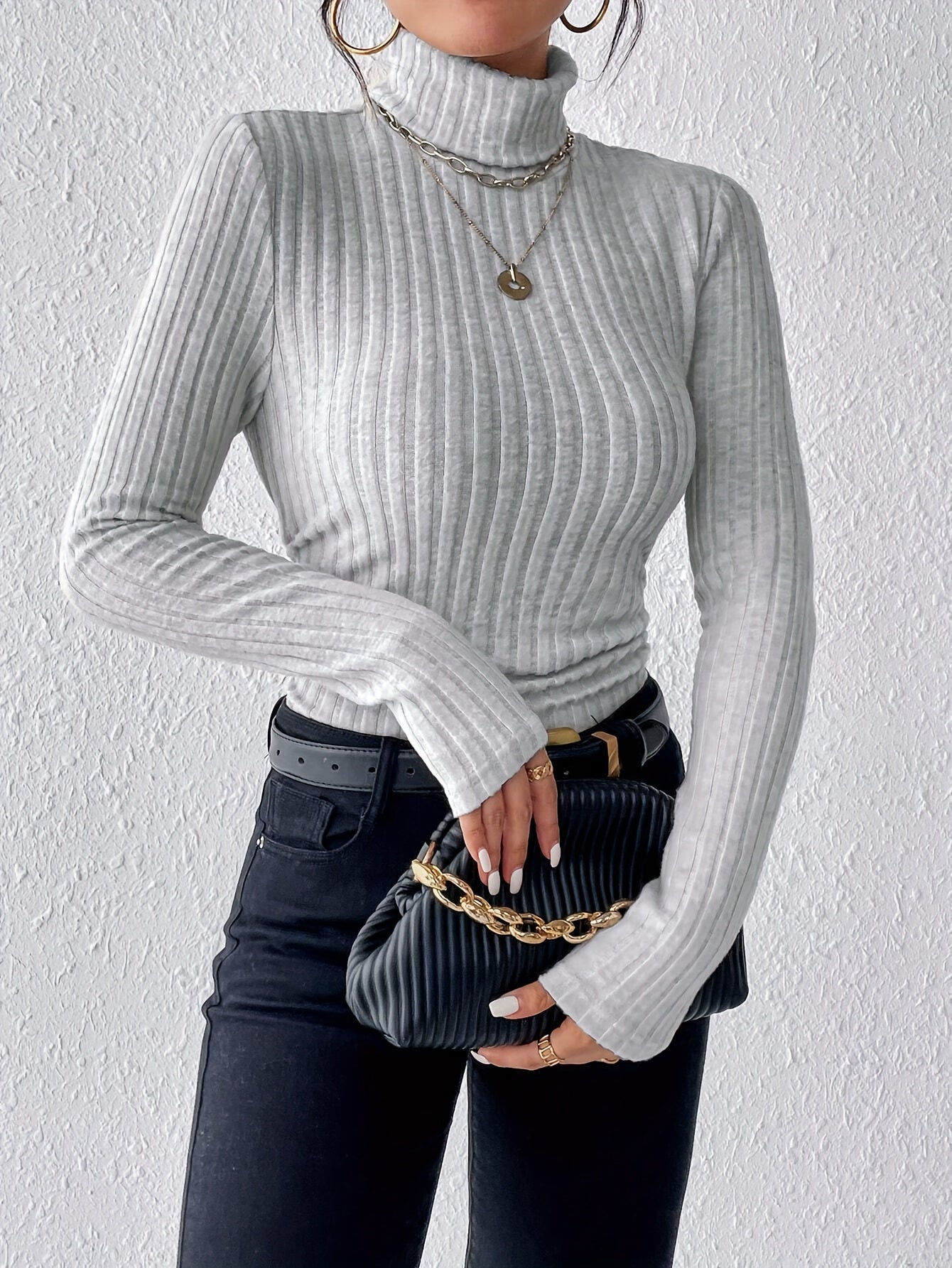 Sieglinde Ribbed Turtleneck with Slim Body and Fold-Over Collar - Gray