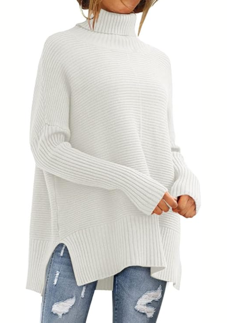 Zindie Turtleneck Sweater with Slim Body and Ribbed Hem - White